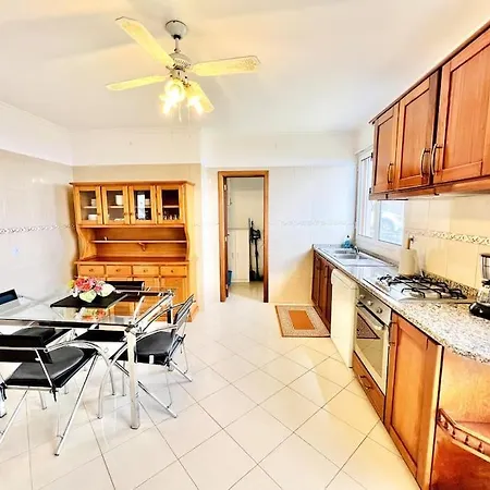 Casa Amarela By Your Madeira בית נופש *