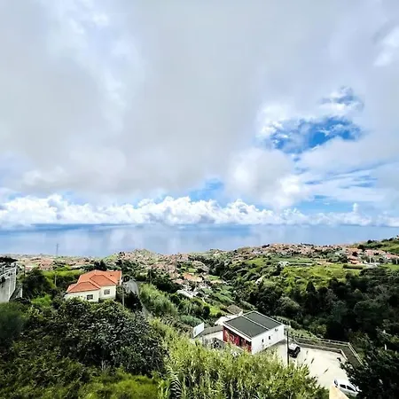 Casa Amarela By Your Madeira * פונטה דו סול