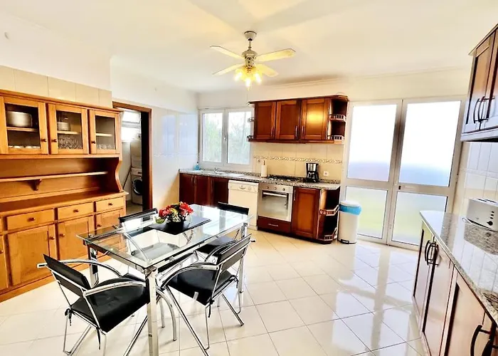 Casa Amarela By Your Madeira Ponta do Sol (Madeira)