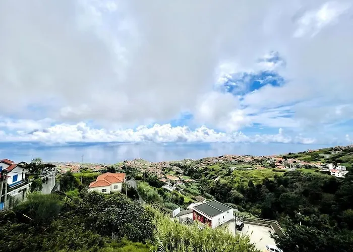 Casa Amarela By Your Madeira * Ponta do Sol (Madeira)